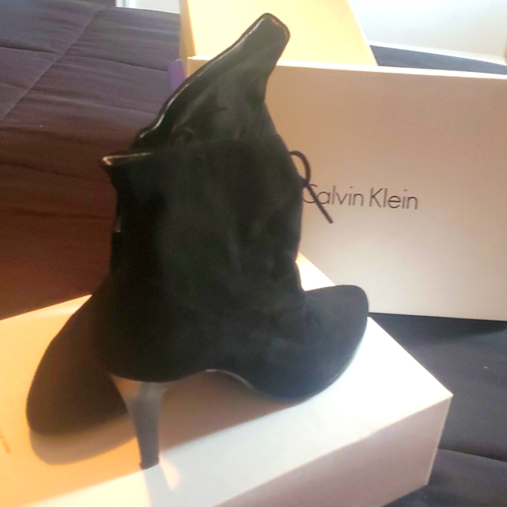 Shoe